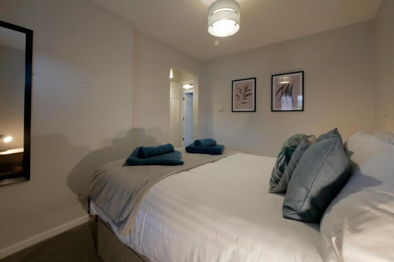 Апартаменты Crewe Short Lets 6 Victoria Court, Кру Экстерьер фото