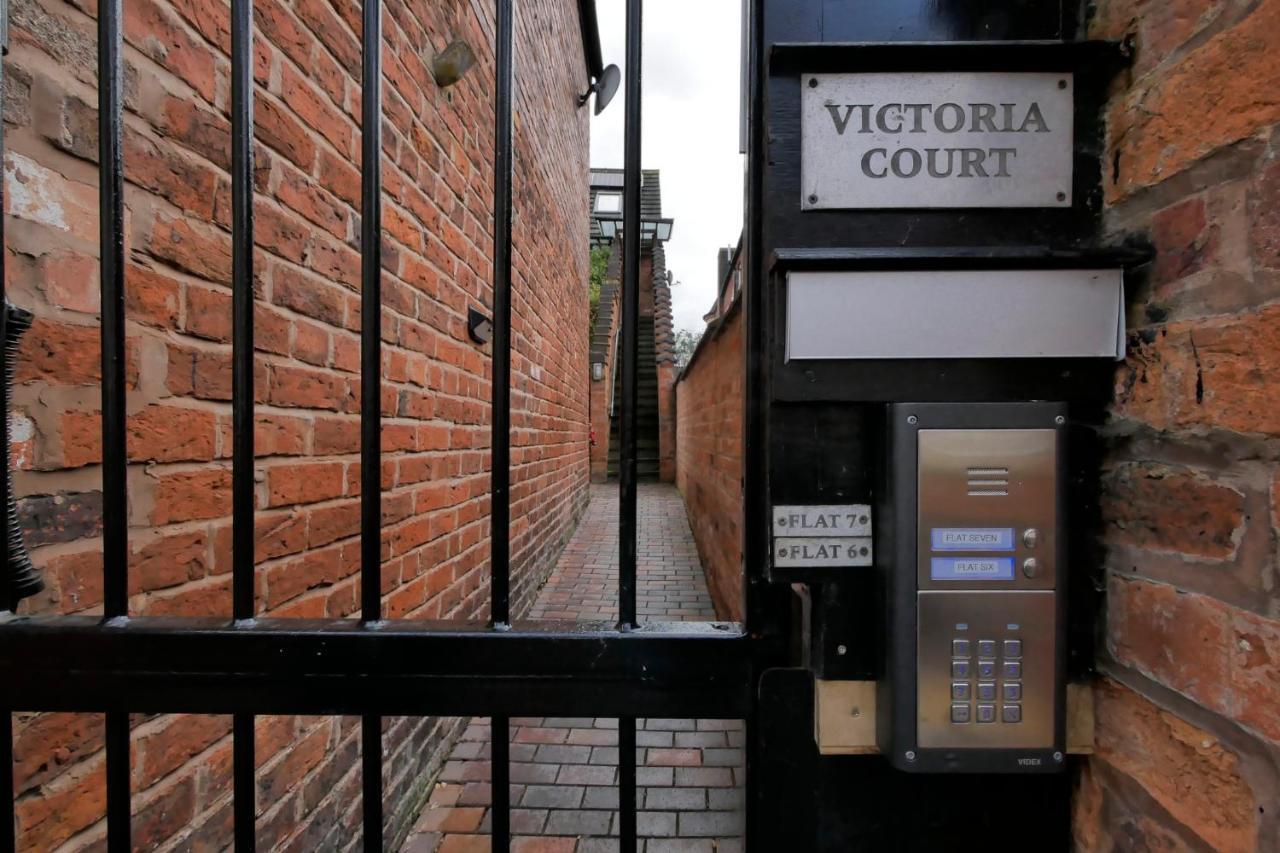Апартаменты Crewe Short Lets 6 Victoria Court, Кру Экстерьер фото